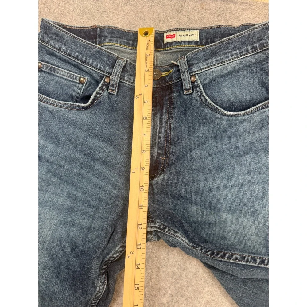 Wrangler Relaxed Boot Jeans 30x32 Blue Stretch Denim Mens Pants 98RBTRD